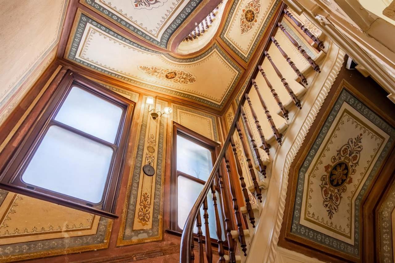 אדאלר Bueyuekada Anastasia Meziki History Mansion מראה חיצוני תמונה