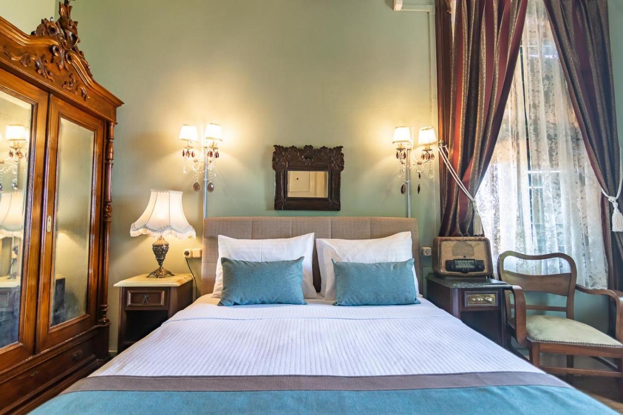 אדאלר Bueyuekada Anastasia Meziki History Mansion מראה חיצוני תמונה