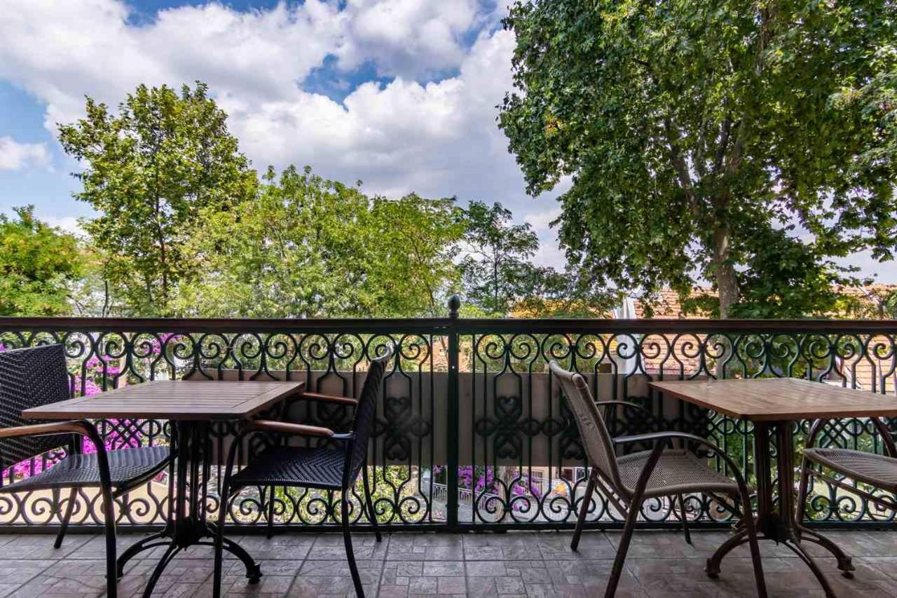 אדאלר Bueyuekada Anastasia Meziki History Mansion מראה חיצוני תמונה